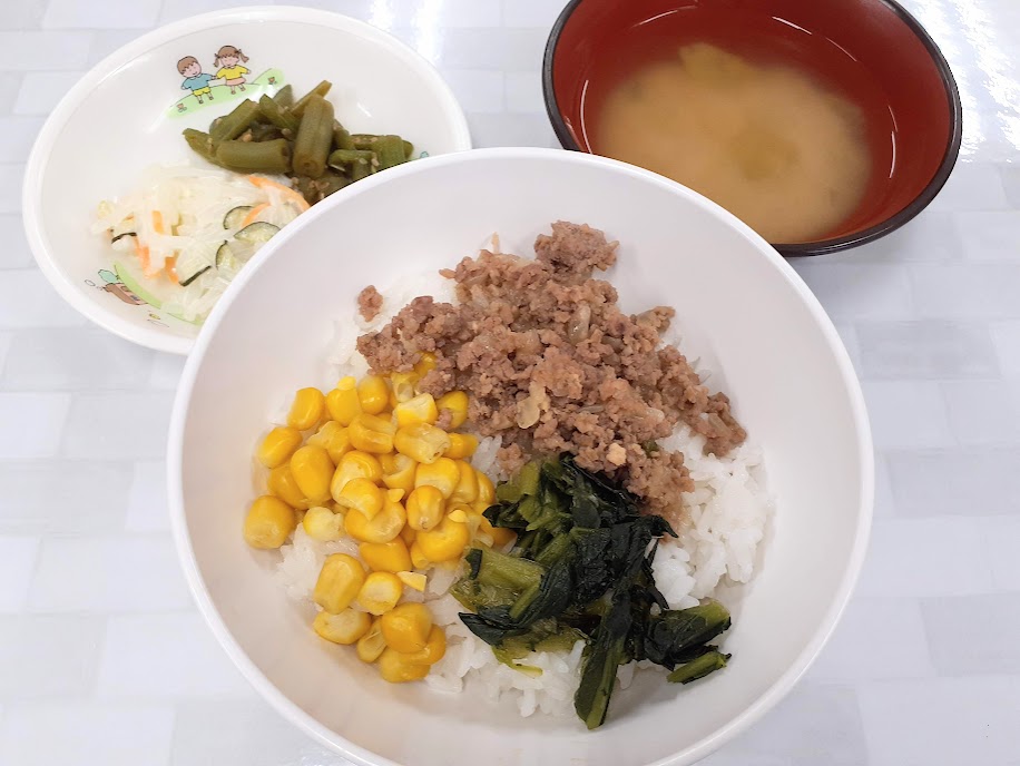 ４月３０日　昼食
